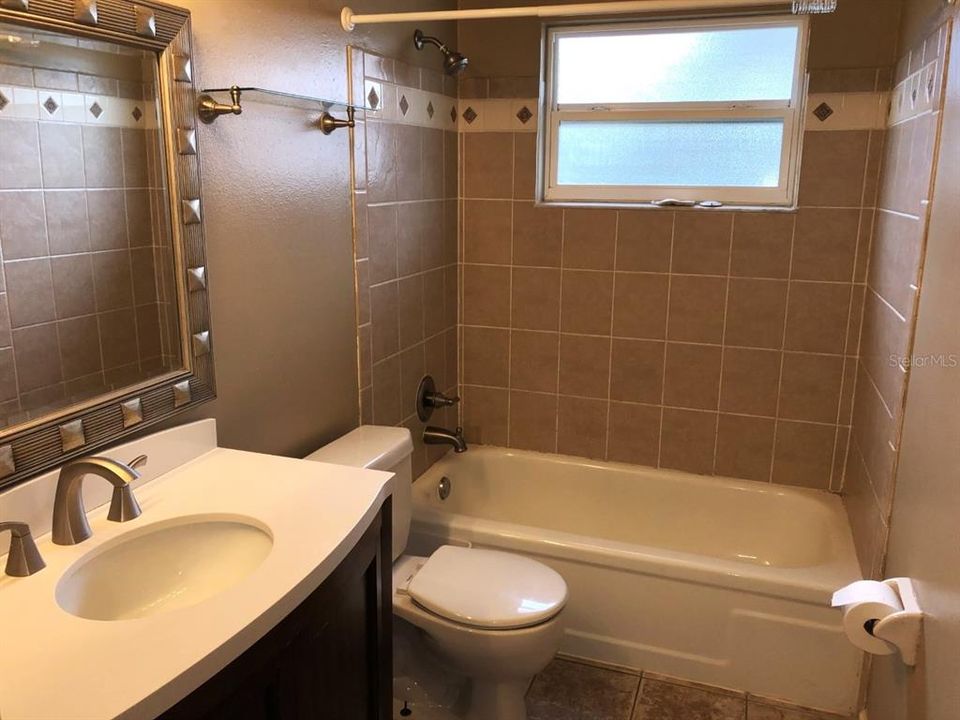 最近租的: $1,300 (3 贝兹, 2 浴室, 1360 平方英尺)