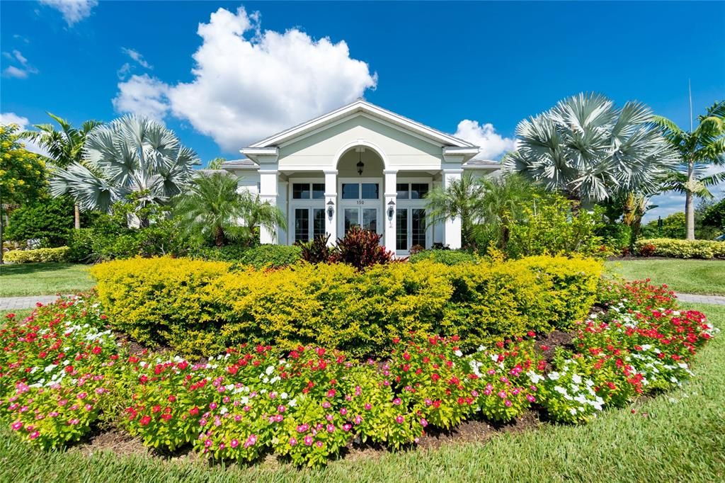 Recently Sold: $1,169,000 (3 beds, 3 baths, 2560 Square Feet)