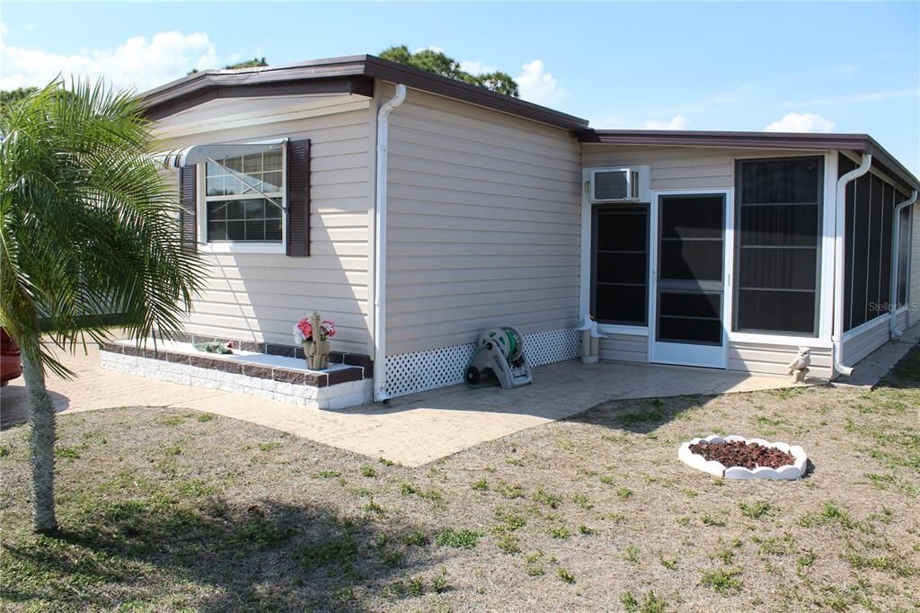 Recently Sold: $152,000 (2 beds, 1 baths, 624 Square Feet)