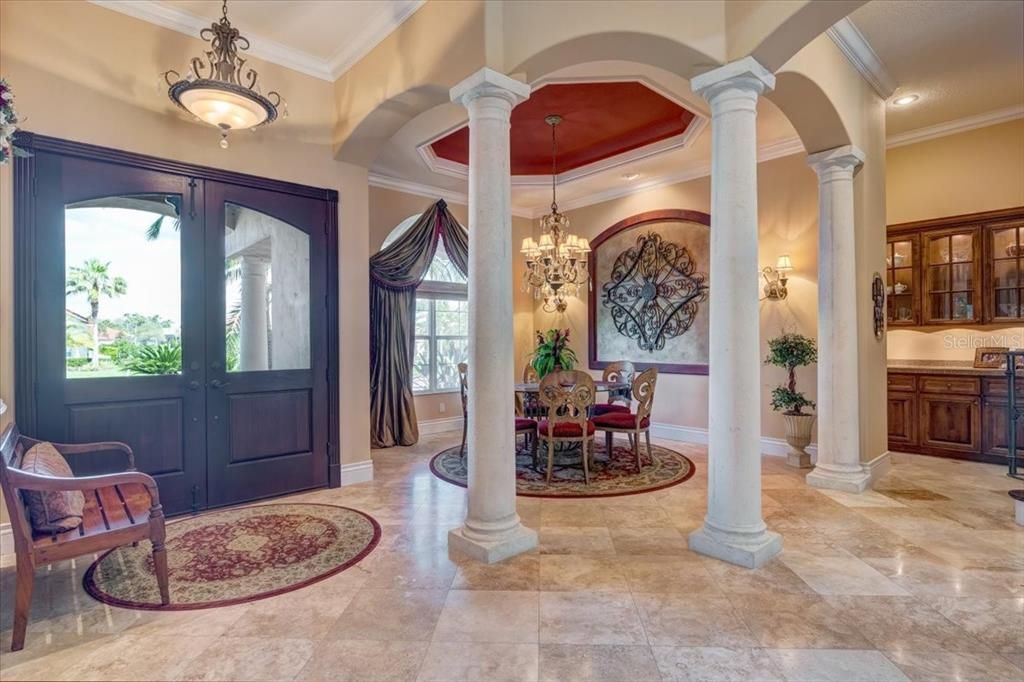Recently Sold: $2,200,000 (5 beds, 5 baths, 5778 Square Feet)