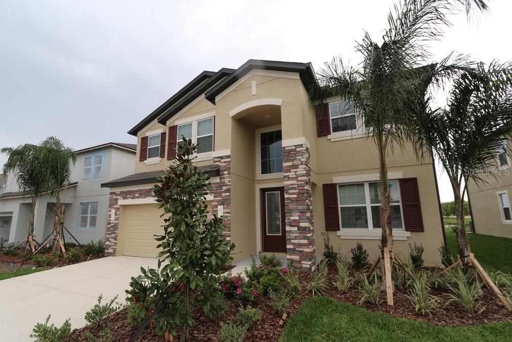 Recently Sold: $515,200 (5 beds, 3 baths, 3566 Square Feet)