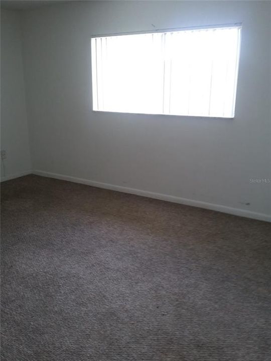 Recently Rented: $975 (2 beds, 1 baths, 48298 Square Feet)
