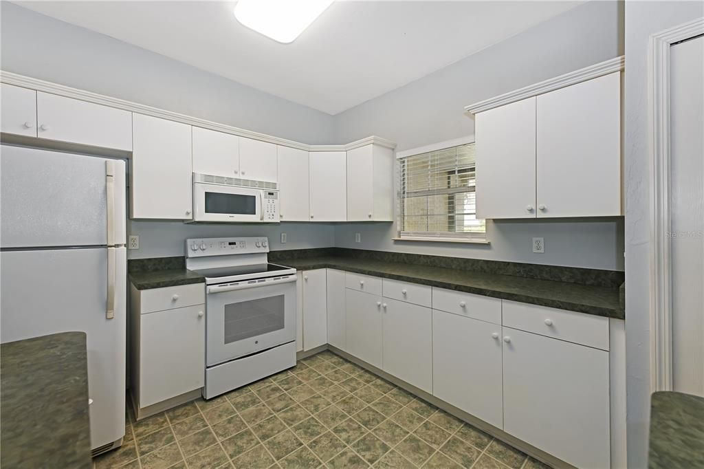 Recently Sold: $209,707 (2 beds, 2 baths, 1200 Square Feet)