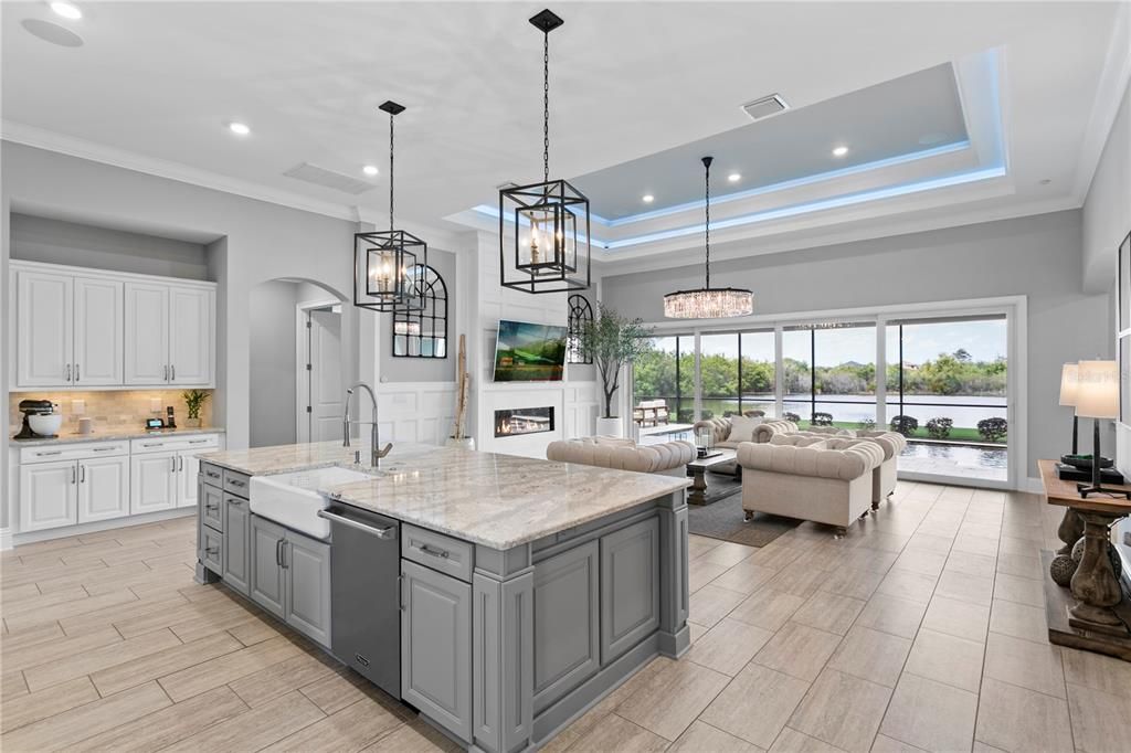 Recently Sold: $1,395,000 (5 beds, 4 baths, 4821 Square Feet)
