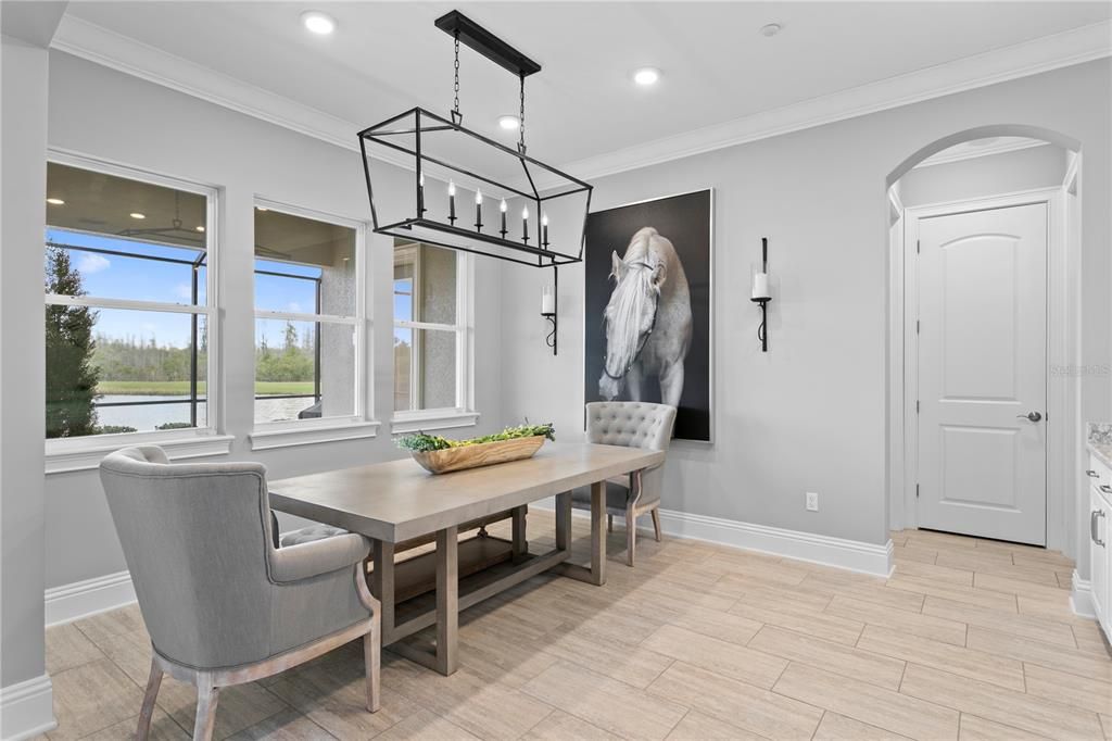 Recently Sold: $1,395,000 (5 beds, 4 baths, 4821 Square Feet)