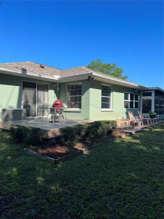 Recently Rented: $2,450 (3 beds, 2 baths, 1694 Square Feet)