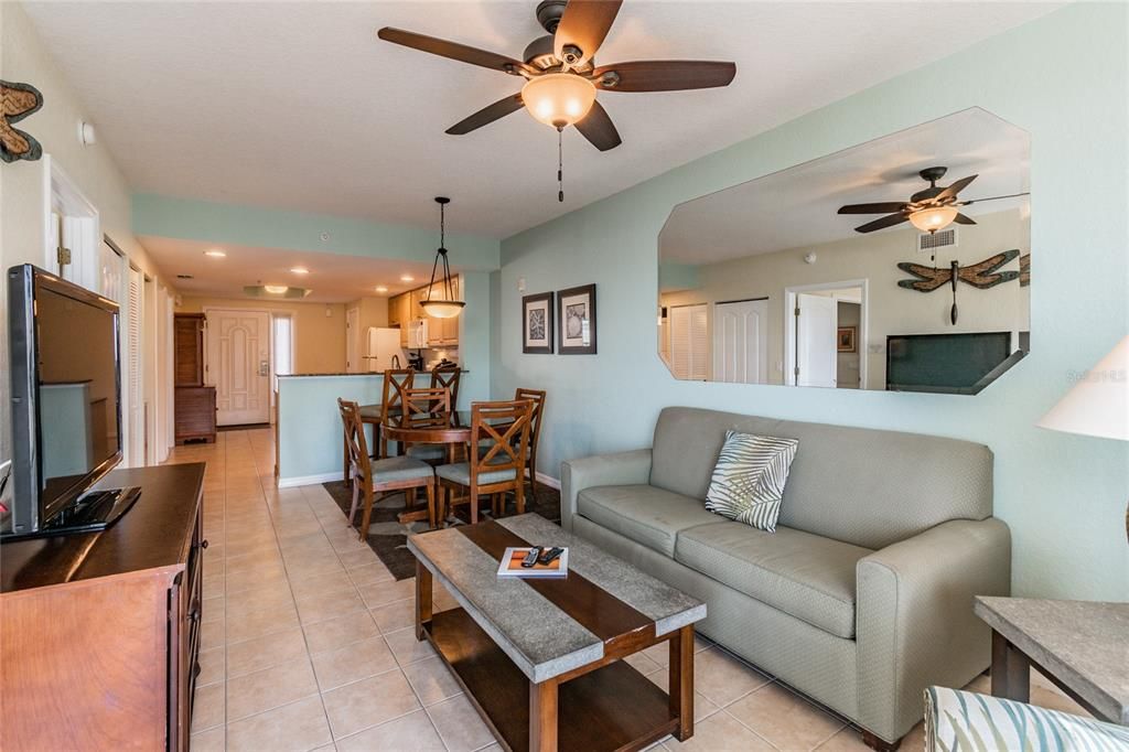 Recently Sold: $675,000 (2 beds, 2 baths, 870 Square Feet)