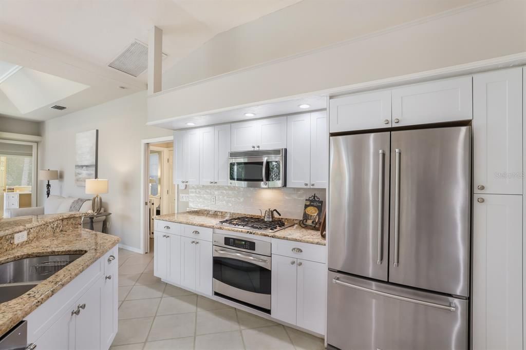 Recently Sold: $1,049,000 (3 beds, 3 baths, 2744 Square Feet)