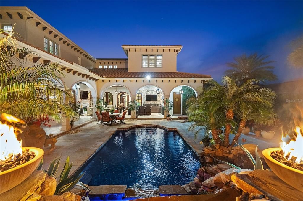 Recently Sold: $2,450,000 (4 beds, 5 baths, 6504 Square Feet)