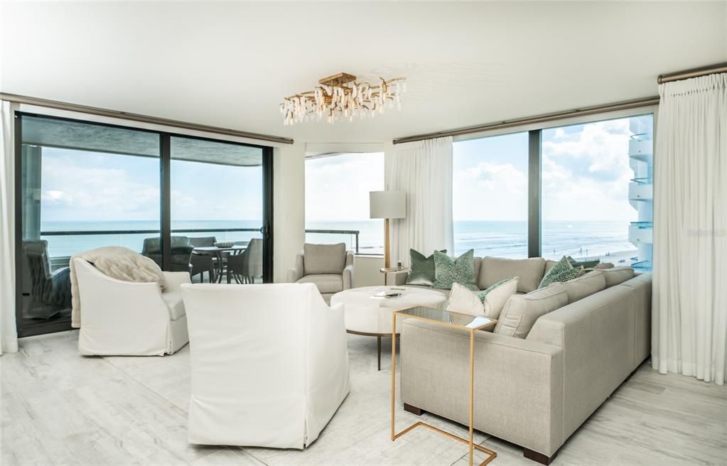 Recently Sold: $1,980,000 (3 beds, 3 baths, 2100 Square Feet)