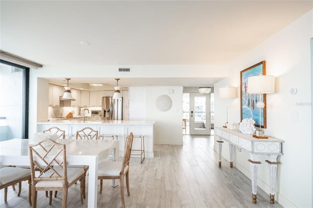 Recently Sold: $1,980,000 (3 beds, 3 baths, 2100 Square Feet)