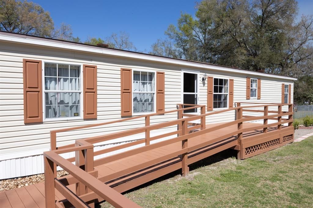 Nice ramp entry with a big front porch