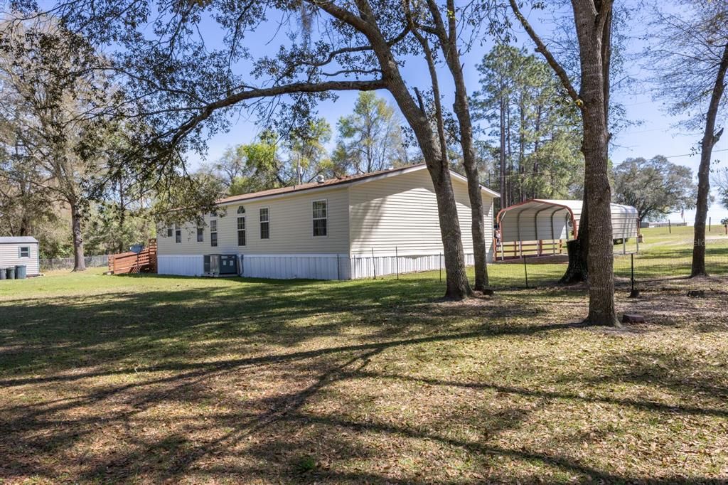 Recently Sold: $155,000 (3 beds, 2 baths, 1620 Square Feet)