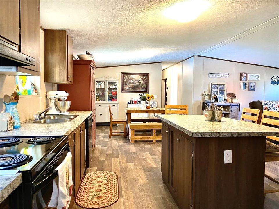 Kitchen and dining area