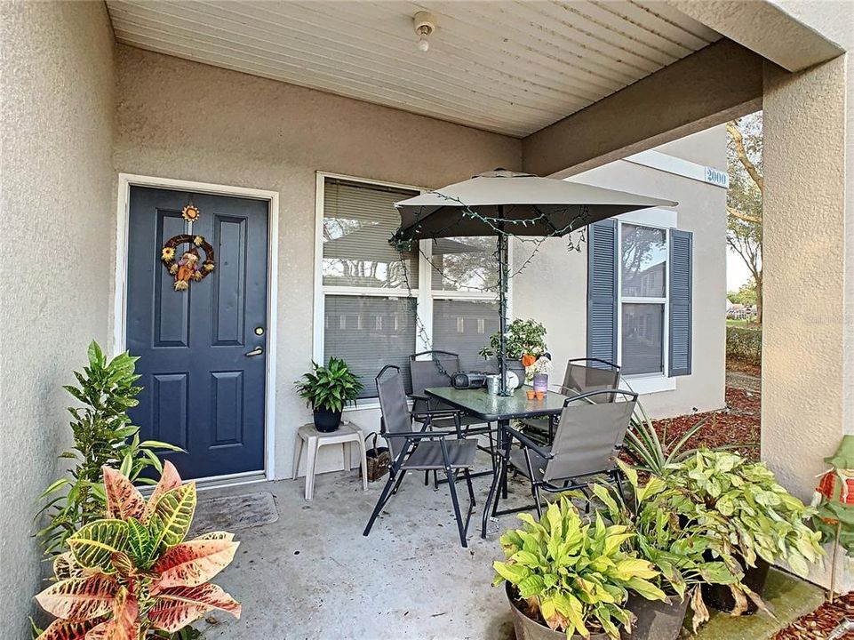 Recently Sold: $190,000 (2 beds, 2 baths, 1153 Square Feet)