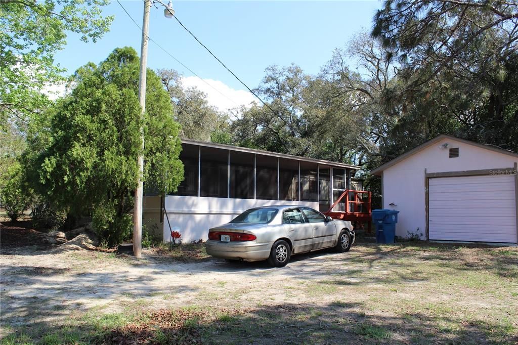 Recently Sold: $65,000 (3 beds, 2 baths, 1344 Square Feet)