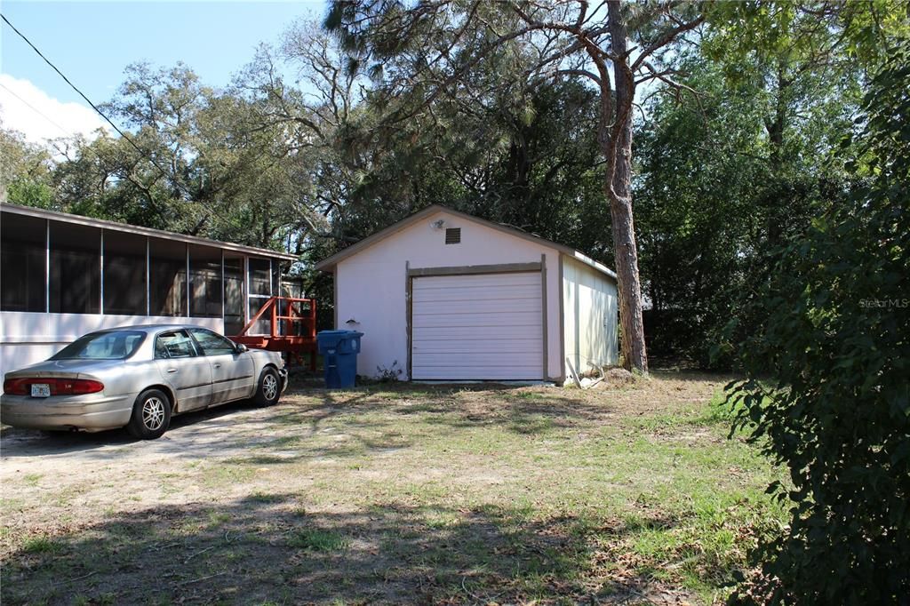 Recently Sold: $65,000 (3 beds, 2 baths, 1344 Square Feet)