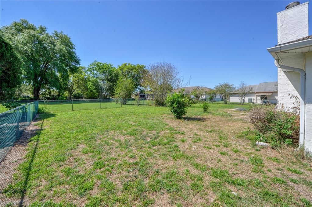 Recently Sold: $265,000 (3 beds, 2 baths, 1867 Square Feet)