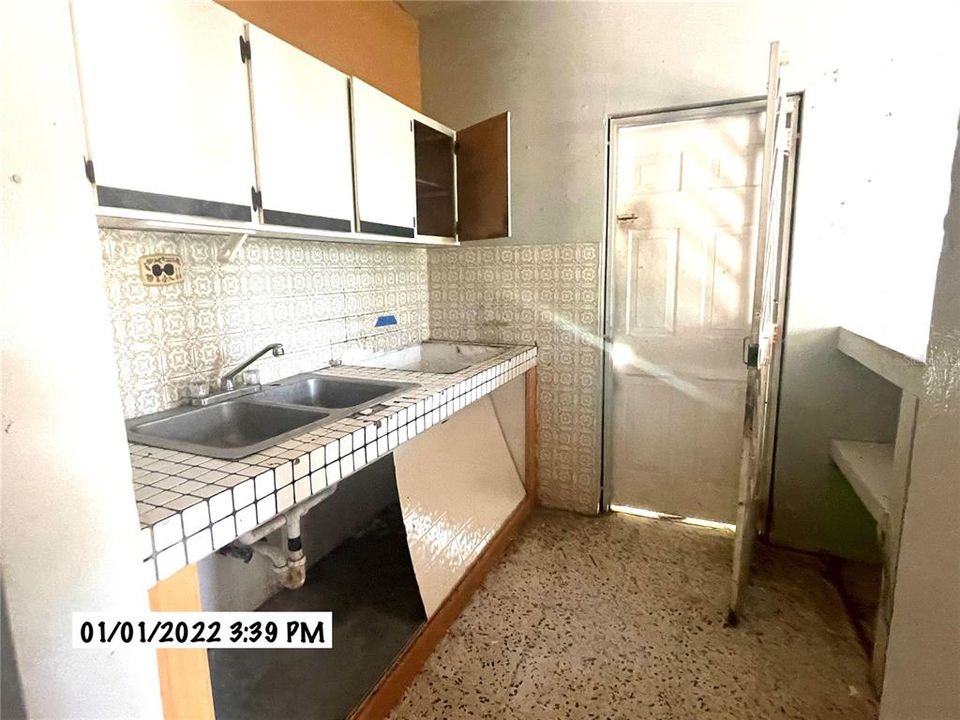 Vendido Recientemente: $69,900 (4 camas, 2 baños, 0 Pies cuadrados)