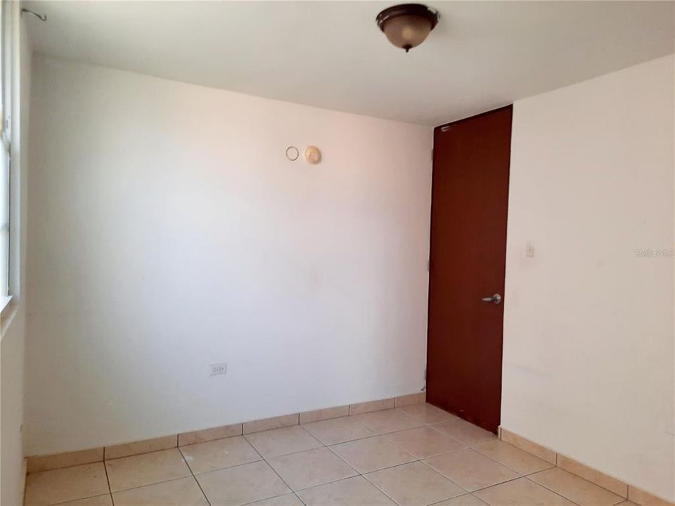 Vendido Recientemente: $270,000 (3 camas, 2 baños, 0 Pies cuadrados)