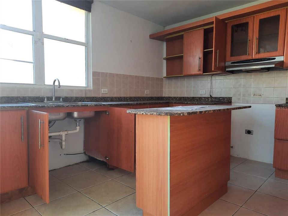 Vendido Recientemente: $270,000 (3 camas, 2 baños, 0 Pies cuadrados)