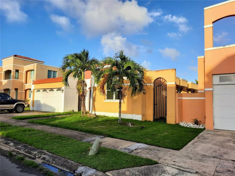 Vendido Recientemente: $270,000 (3 camas, 2 baños, 0 Pies cuadrados)