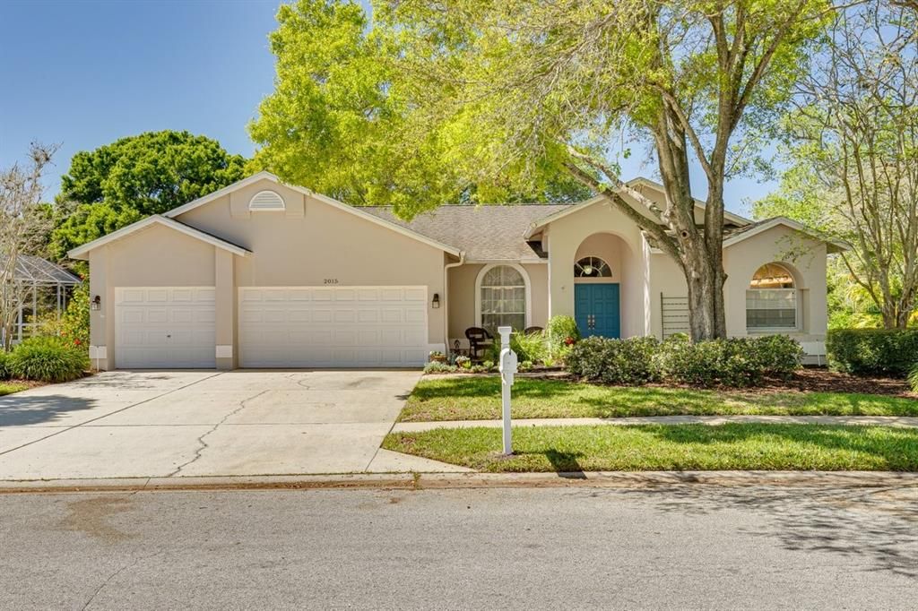 Recently Sold: $780,000 (4 beds, 3 baths, 2502 Square Feet)