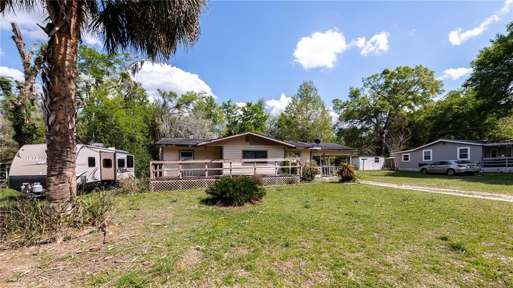 Recently Sold: $75,000 (3 beds, 1 baths, 944 Square Feet)