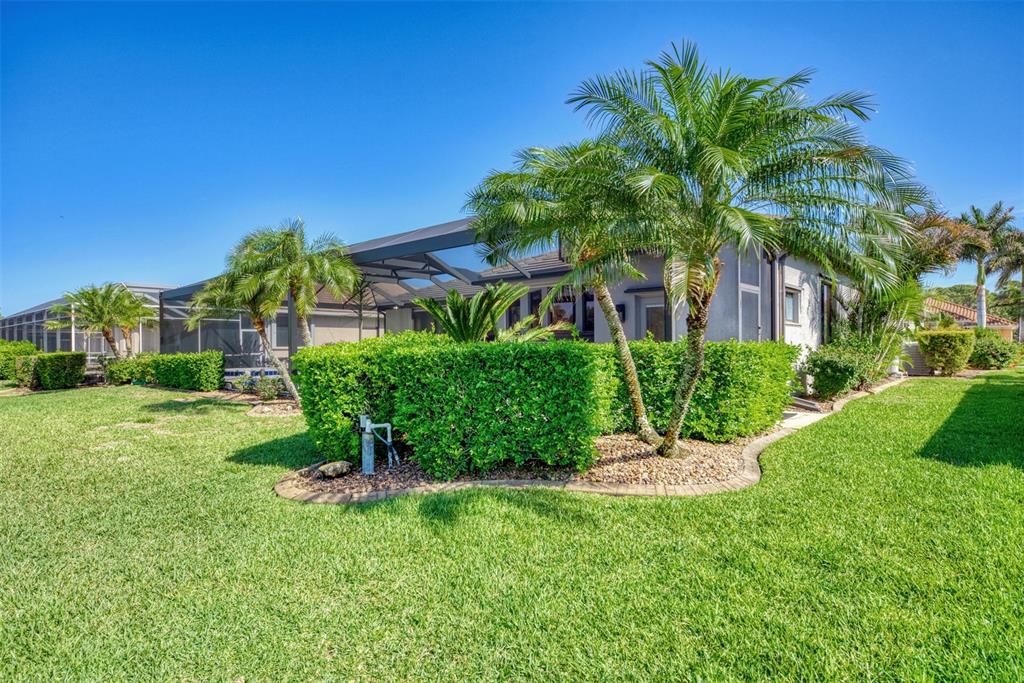 Recently Sold: $685,000 (3 beds, 3 baths, 2408 Square Feet)