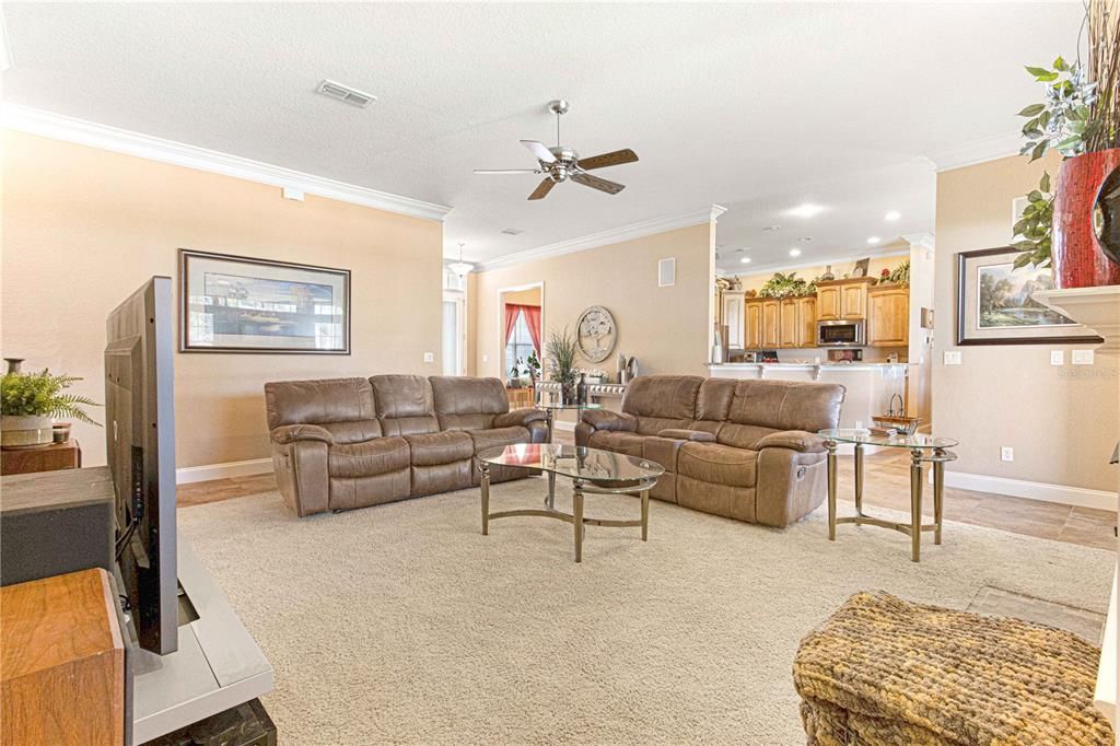 Recently Sold: $544,000 (4 beds, 2 baths, 2707 Square Feet)