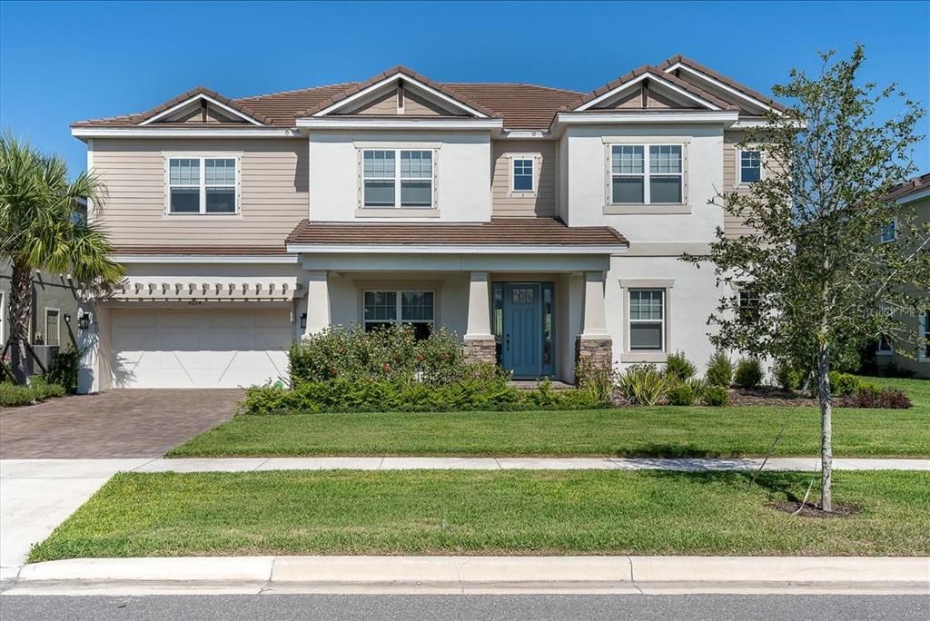 Recently Sold: $1,300,000 (6 beds, 3 baths, 4181 Square Feet)