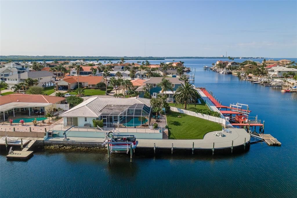 Recently Sold: $1,200,000 (3 beds, 3 baths, 2356 Square Feet)