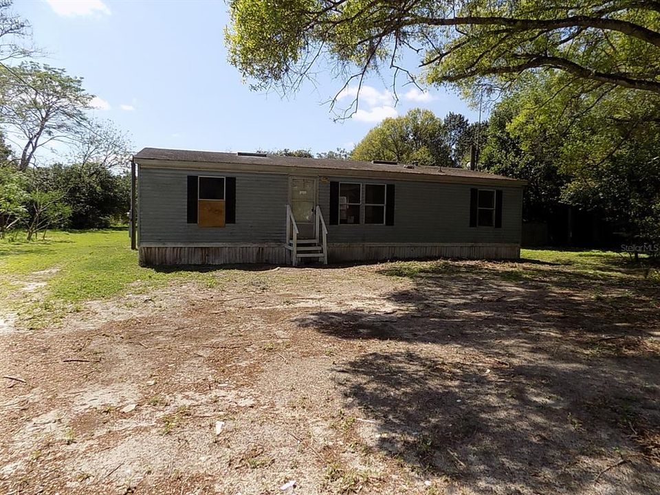 Recently Sold: $97,000 (3 beds, 2 baths, 1188 Square Feet)