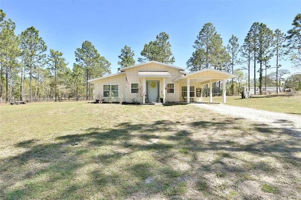 Recently Sold: $269,999 (3 beds, 2 baths, 1368 Square Feet)