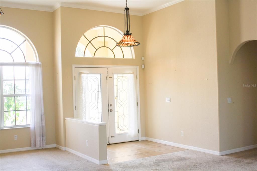 Recently Sold: $420,000 (3 beds, 2 baths, 2152 Square Feet)