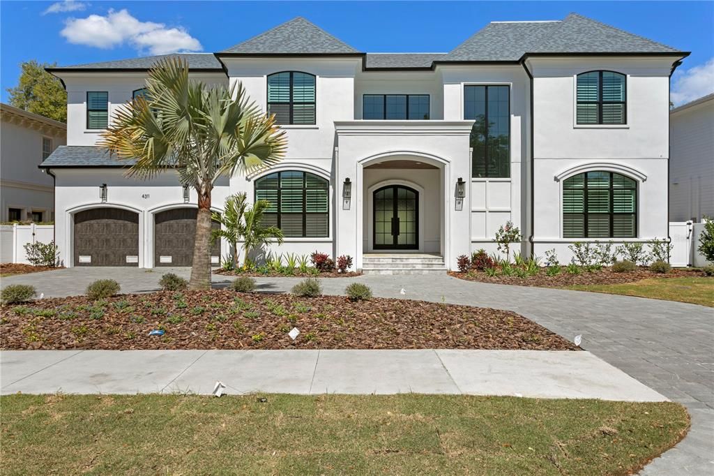 Recently Sold: $2,947,650 (5 beds, 6 baths, 6054 Square Feet)