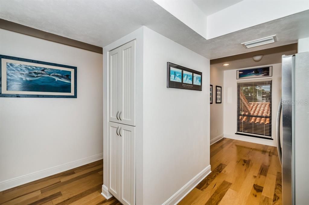 Recently Sold: $625,000 (2 beds, 2 baths, 1220 Square Feet)
