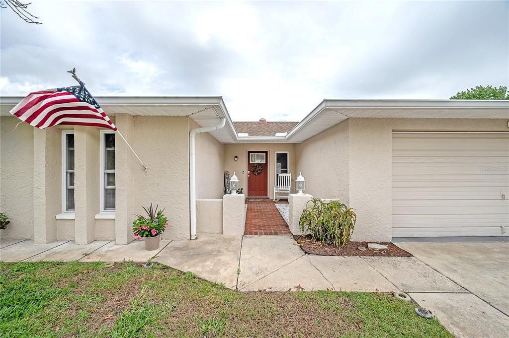 Recently Sold: $314,900 (3 beds, 2 baths, 1624 Square Feet)