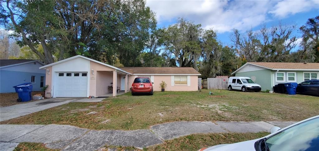 Recently Sold: $190,000 (3 beds, 2 baths, 1225 Square Feet)
