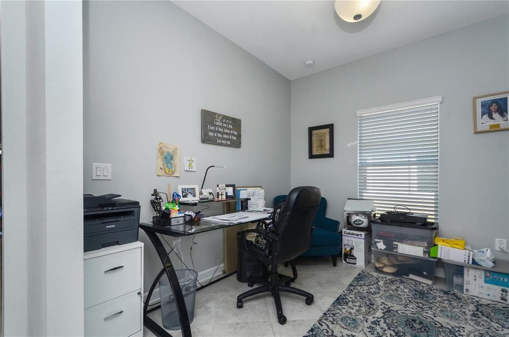 Recently Sold: $319,900 (2 beds, 2 baths, 1503 Square Feet)