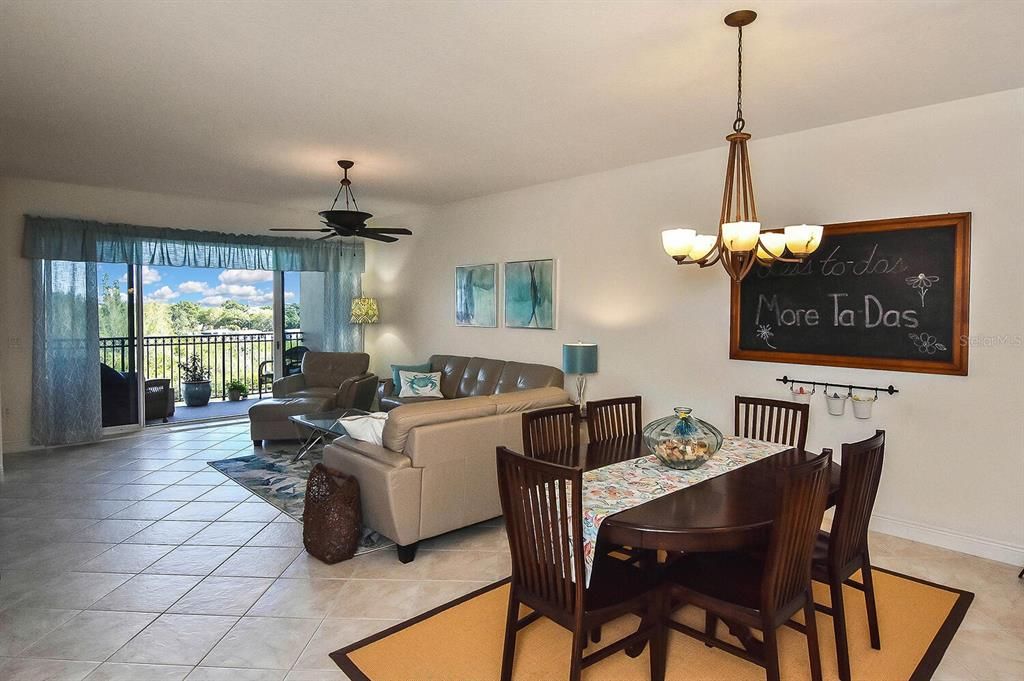 Dining room, great room