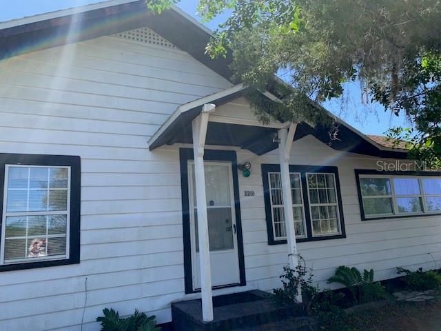 Recently Sold: $399,900 (3 beds, 2 baths, 1584 Square Feet)