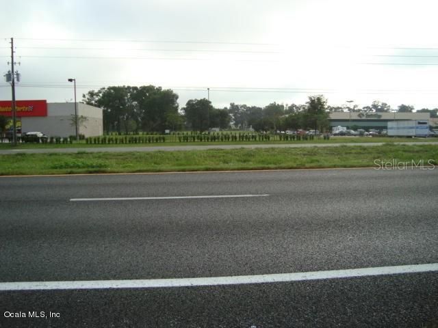 合同活跃: $240,000 (0.34 acres)