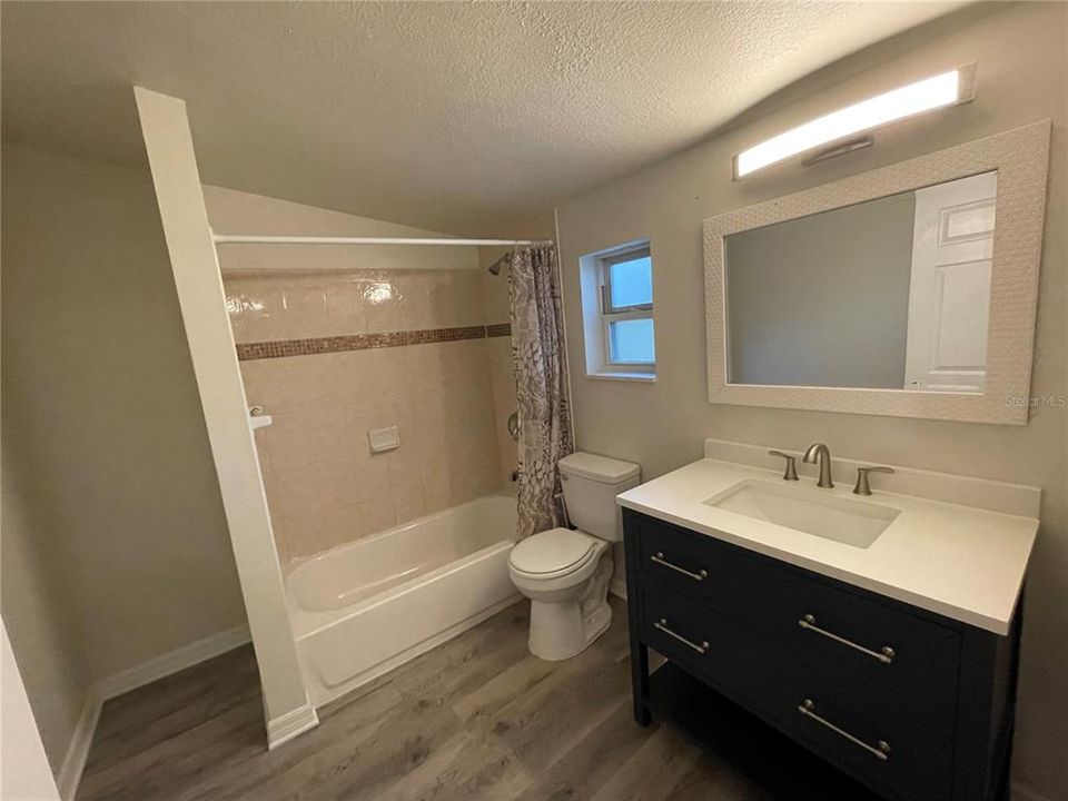 Недавно арендовано: $1,500 (2 спален, 1 ванн, 1120 Квадратных фут)