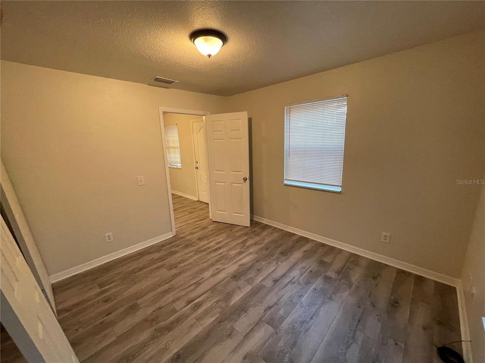 Recently Rented: $1,500 (2 beds, 1 baths, 1120 Square Feet)