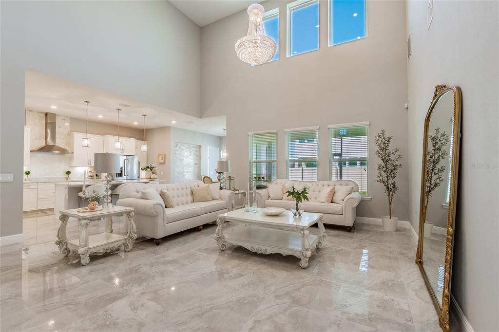 Recently Sold: $825,000 (5 beds, 3 baths, 4131 Square Feet)