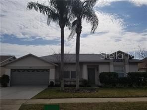 Recently Sold: $400,000 (4 beds, 2 baths, 2157 Square Feet)