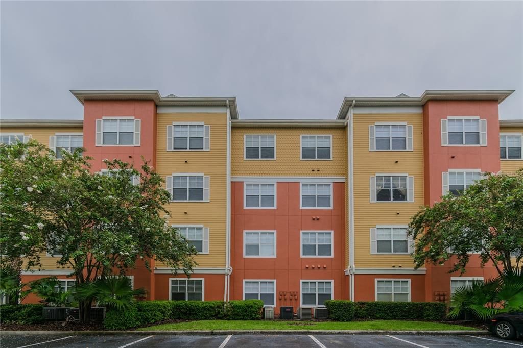 Недавно продано: $215,000 (1 спален, 1 ванн, 958 Квадратных фут)