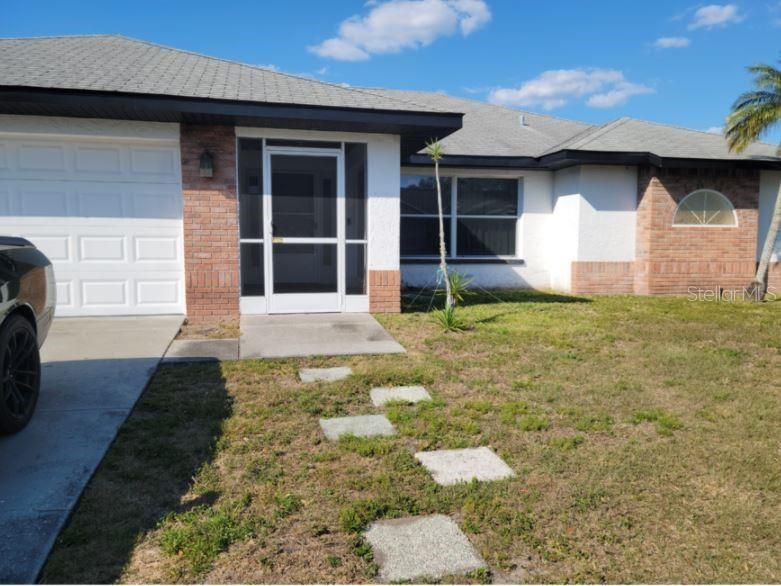 Recently Sold: $360,500 (3 beds, 2 baths, 1814 Square Feet)