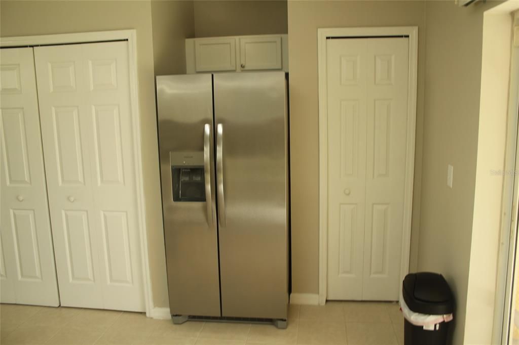 Laundry Closet with new Washer & Dryer for you!